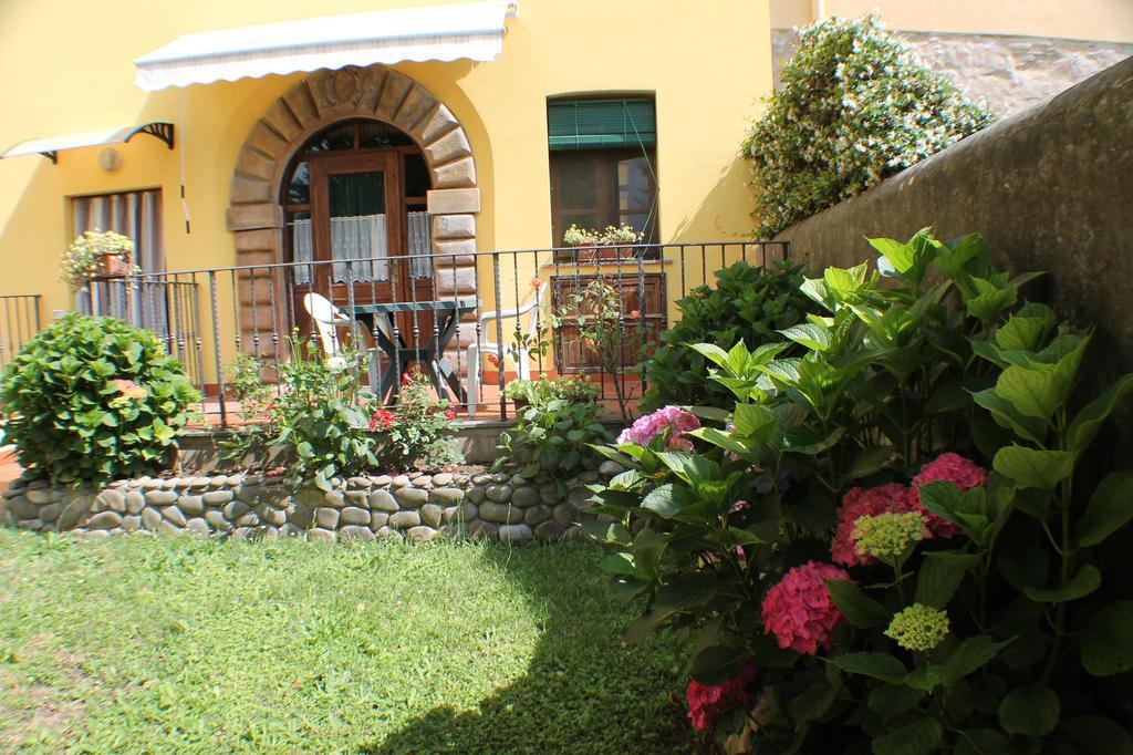 Couette-café Pardi 3*
